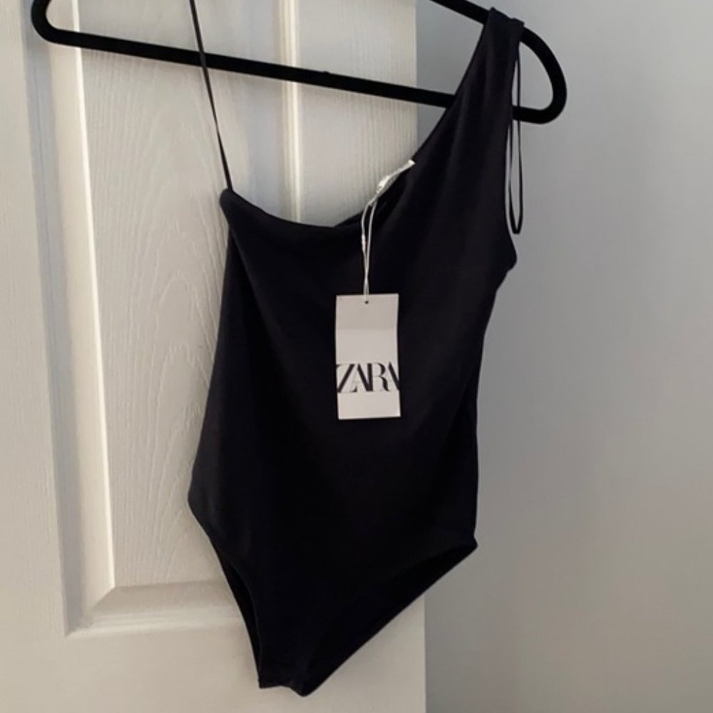 Zara black one shoulder bodysuit